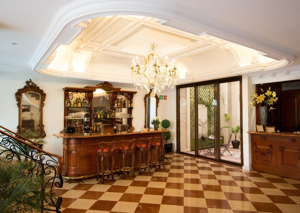 Grand Hotel Tepatitlan Экстерьер фото