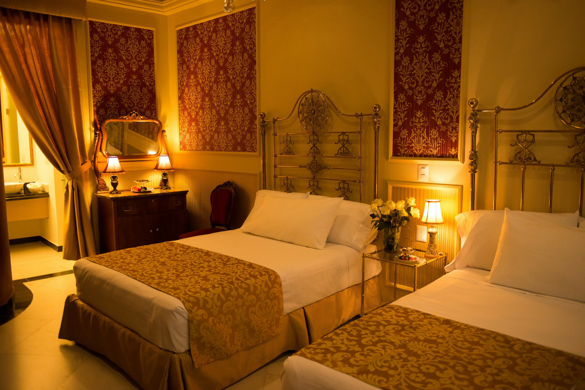 Grand Hotel Tepatitlan Экстерьер фото